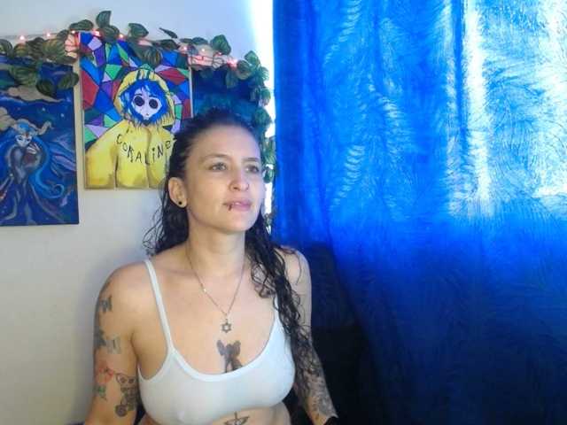 leyla-hot