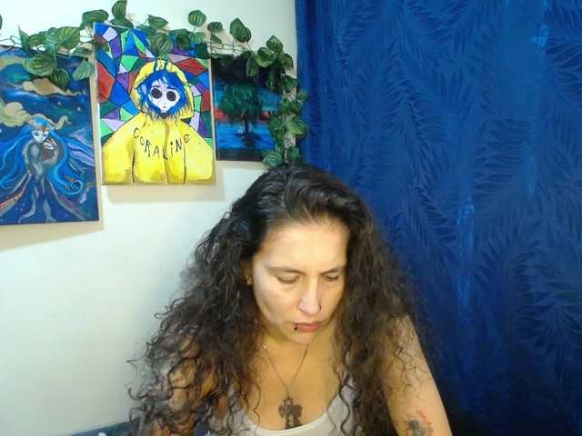 leyla-hot live cam on BongaCams