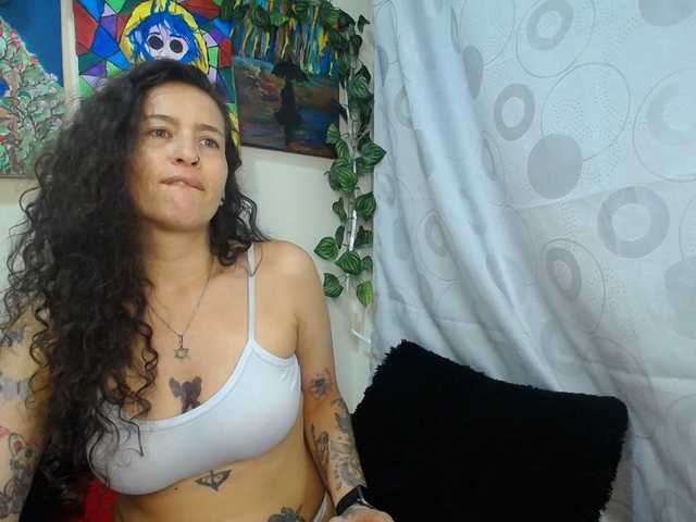 Preview of leyla-hot