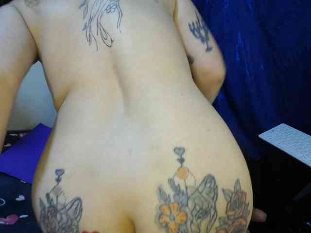 leyla-hot webcam