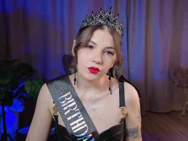 Lady_Darkness webcam