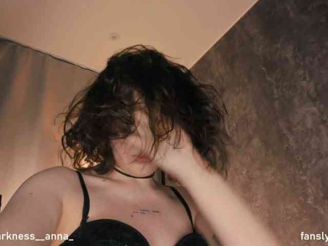 Femdom_Anna webcam