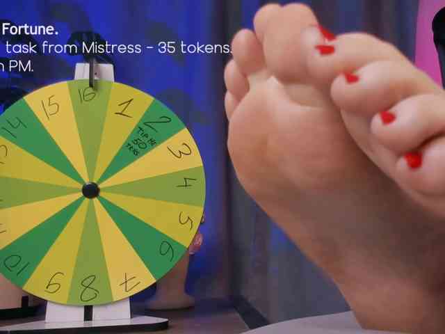 Lady_Darkness webcam
