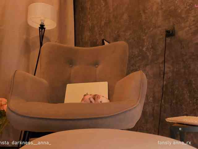 Femdom_Anna webcam