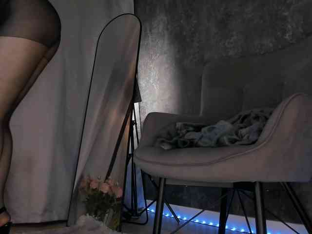 Femdom_Anna webcam