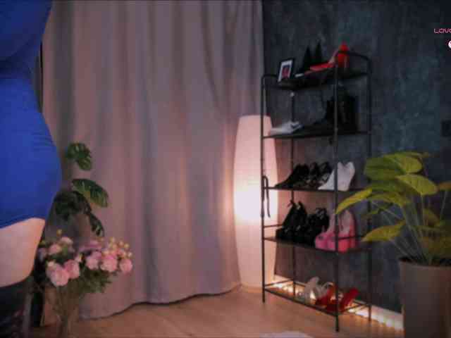 Lady_Darkness webcam