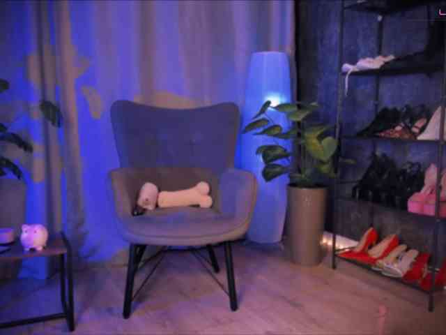 Lady_Darkness webcam