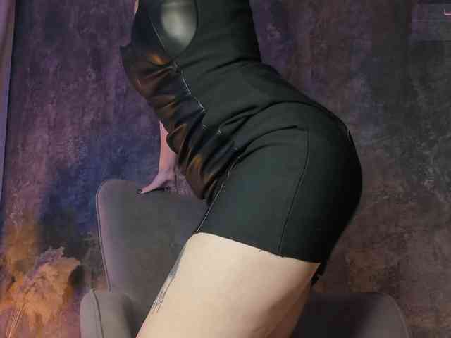 Lady_Darkness webcam