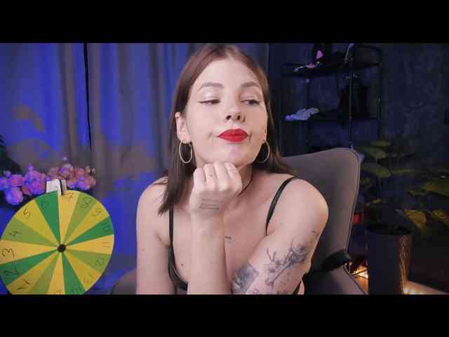 Lady_Darkness webcam
