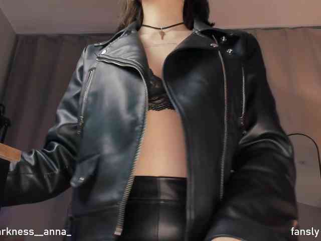 Anna_Femdom webcam