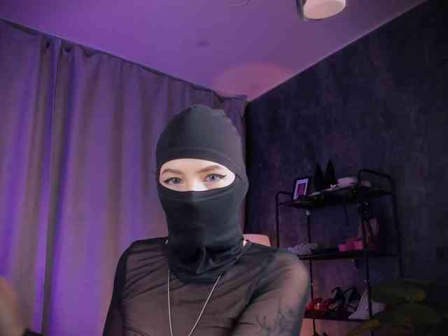 Lady_Darkness webcam