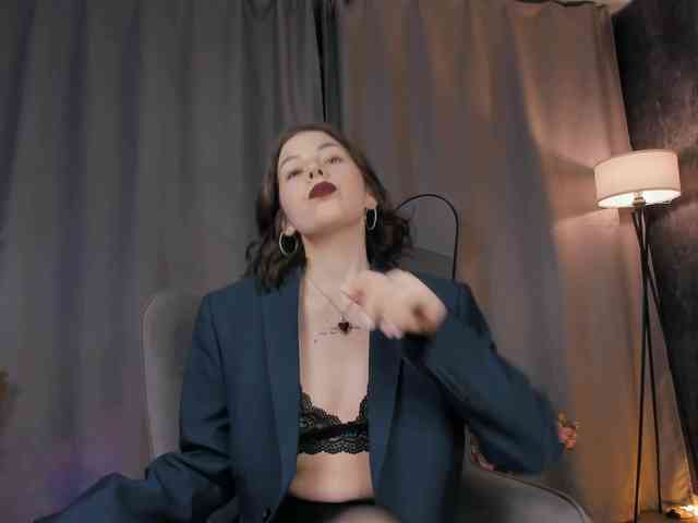 Anna_Femdom webcam