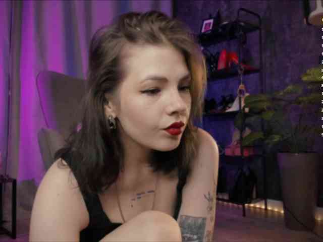 Lady_Darkness webcam