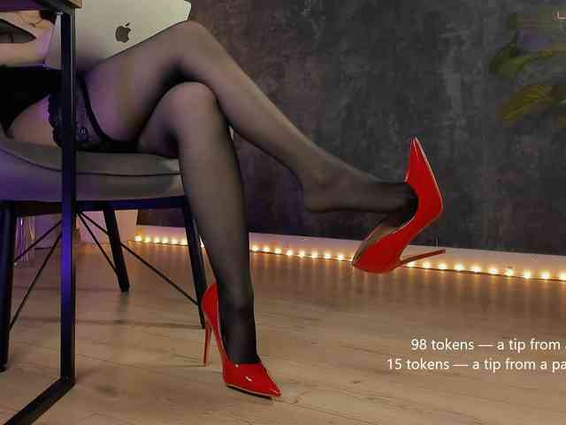 Lady_Darkness webcam
