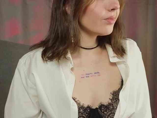Lady_Darkness webcam