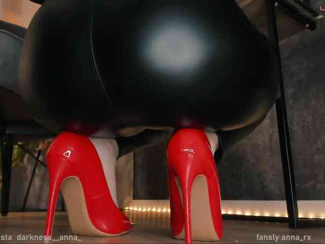 Femdom_Anna webcam