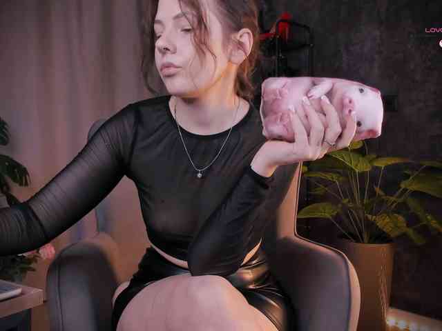 Lady_Darkness webcam