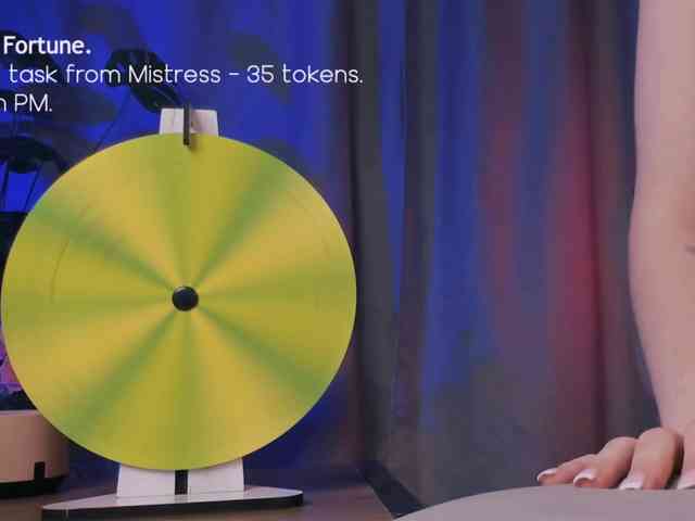 Lady_Darkness webcam