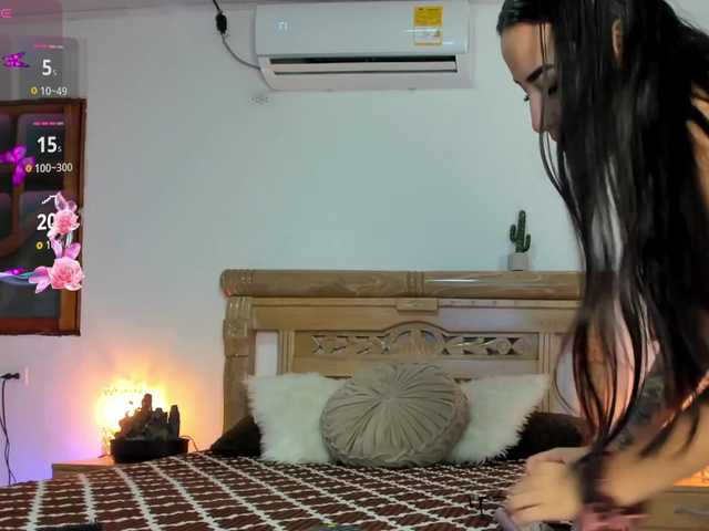 oriana-faddila live cam on BongaCams