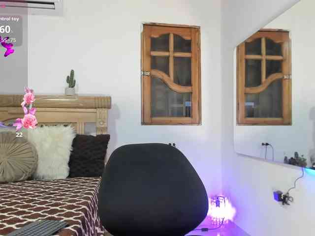 oriana-rodriguez webcam