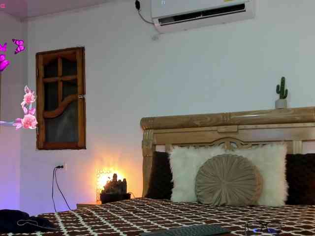 oriana-rodriguez webcam