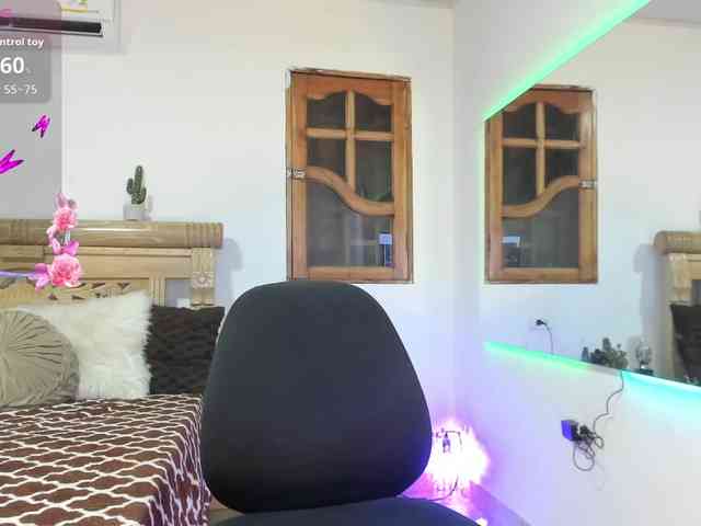 oriana-rodriguez webcam