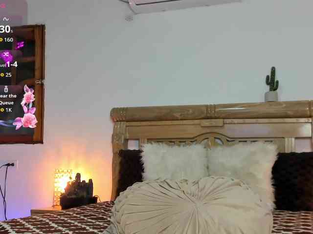 oriana-rodriguez webcam