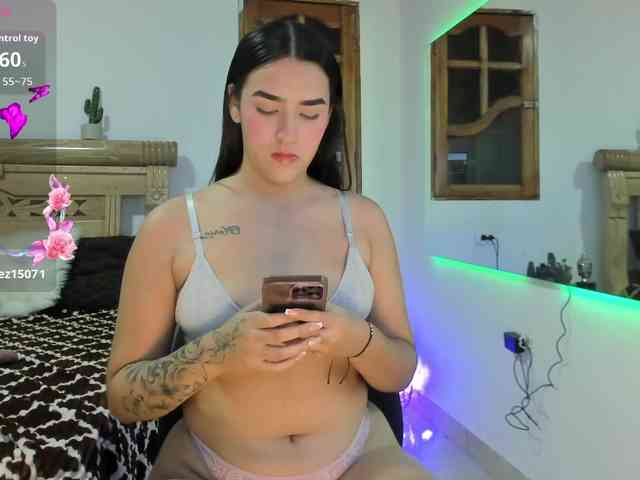 oriana-rodriguez webcam