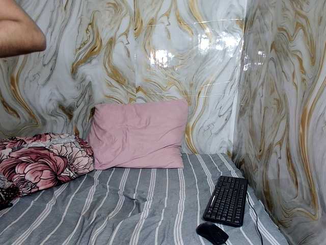 cherryindian4u live cam on BongaCams