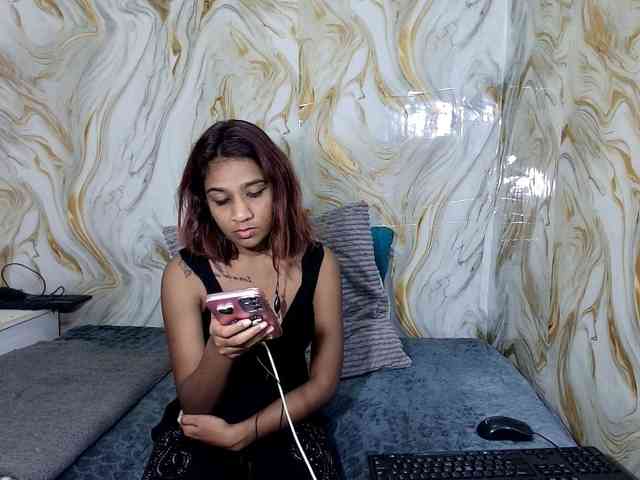 cherryindian4u webcam