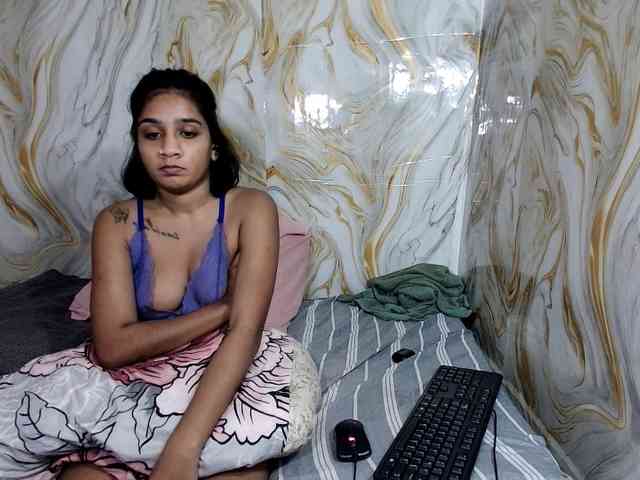 cherryindian4u webcam
