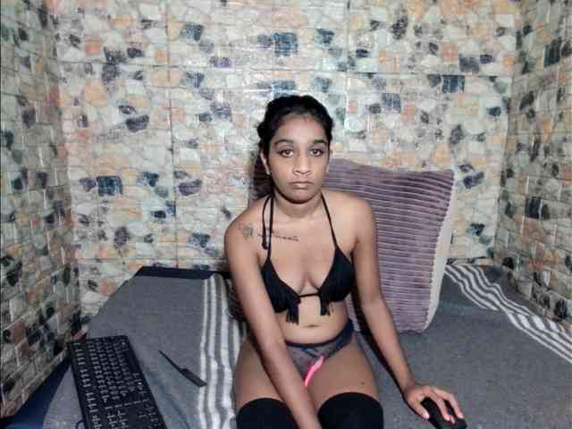 cherryindian4u webcam