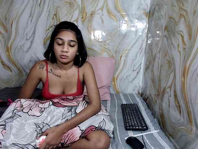 cherryindian4u webcam