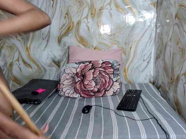 cherryindian4u webcam