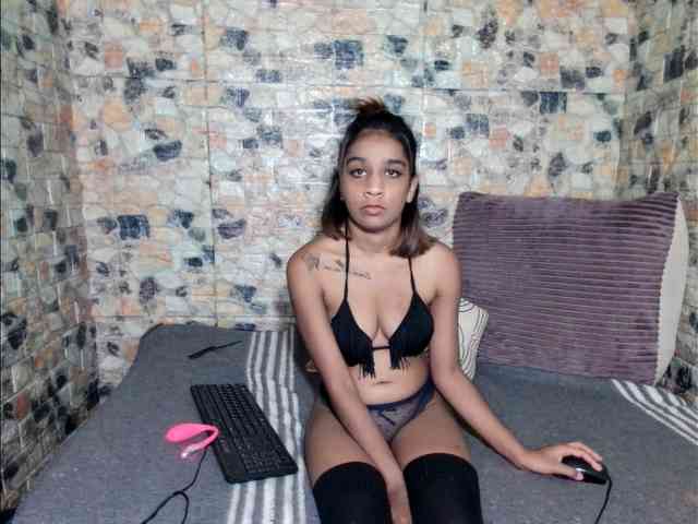 cherryindian4u webcam