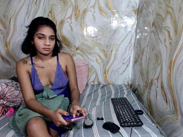 cherryindian4u webcam