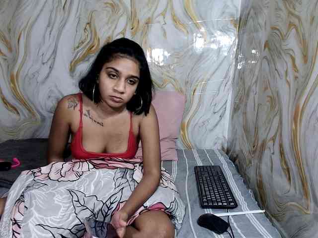 cherryindian4u webcam