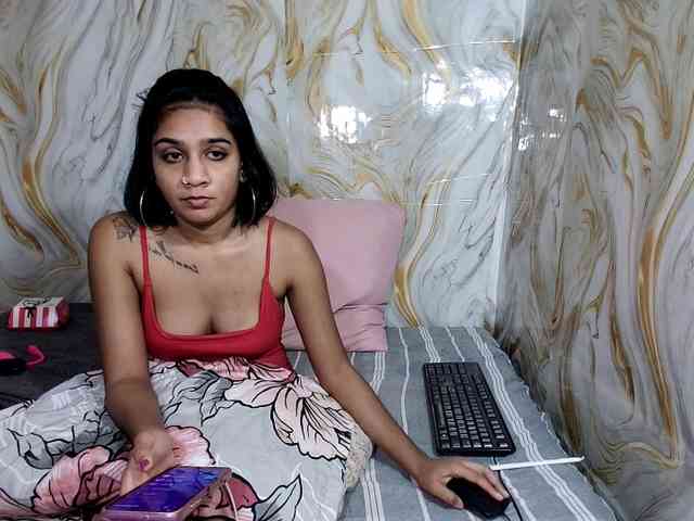 cherryindian4u webcam