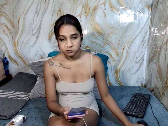 cherryindian4u webcam