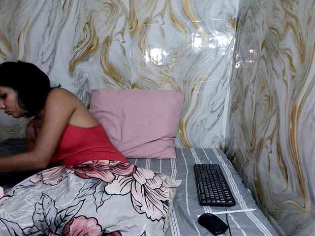 cherryindian4u webcam
