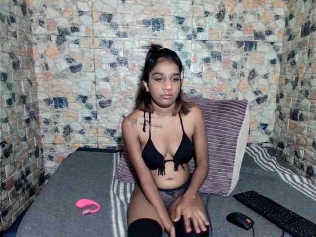 cherryindian4u webcam