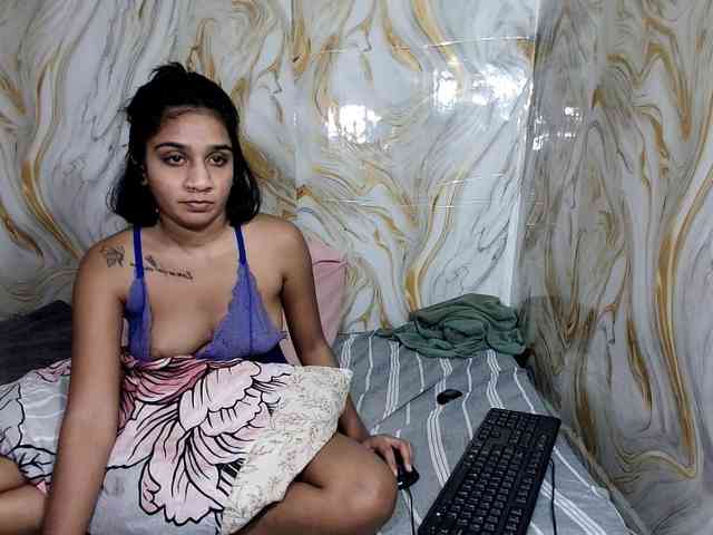 cherryindian4u webcam