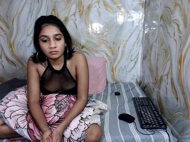 cherryindian4u webcam