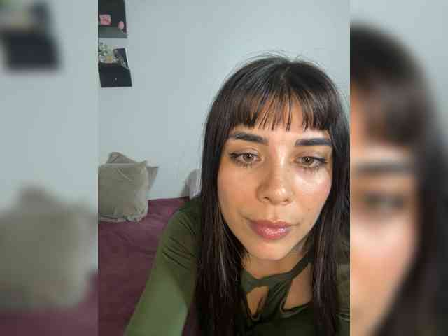 Modelo: latinuycouple