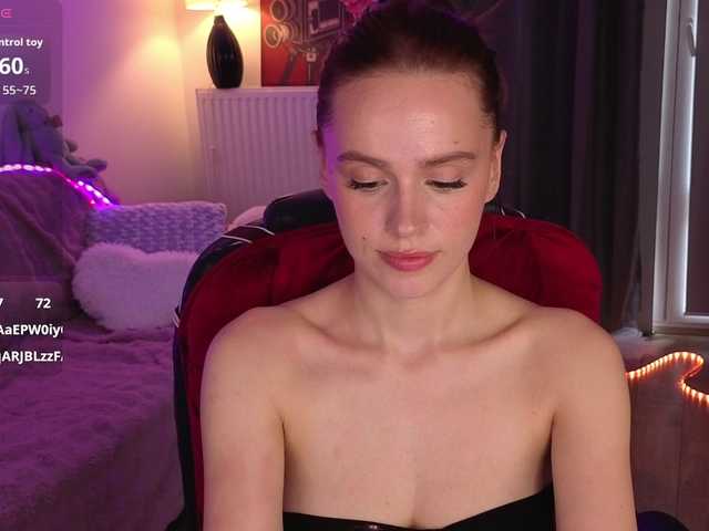 Lillians live cam on BongaCams