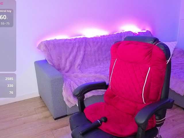Lillians live cam on BongaCams