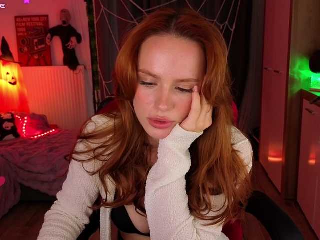 Lillians live cam on BongaCams