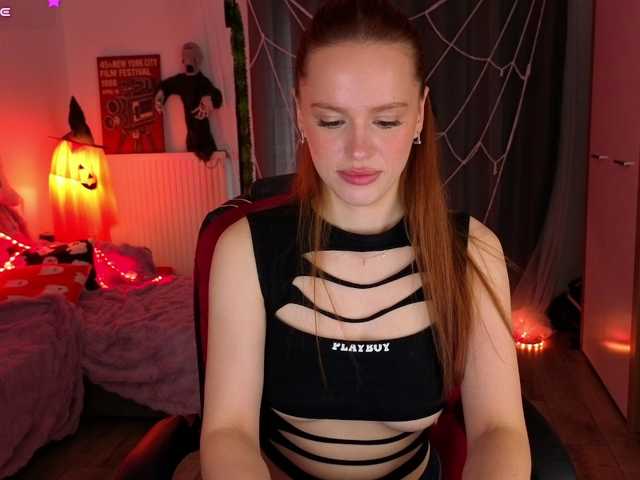 Lillians live cam on BongaCams