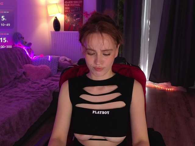 Lillians live cam on BongaCams