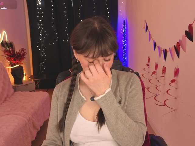 Lillians's BongaCams show and profile